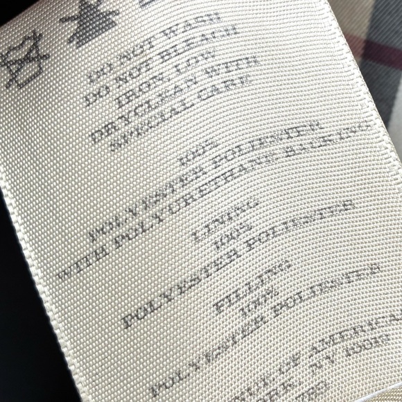 Burberry Black Hooded Jacket Women’s Sz Large - Picture 6 of 11